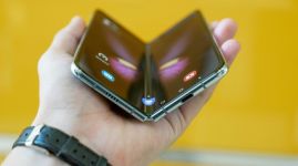 Foldable iPhone