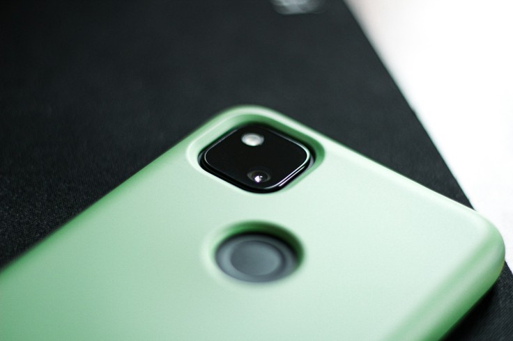 How to Clean Your Phone's Camera in Four Ways