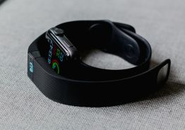 Transitioning Fitbit Pay to Google Wallet Across Global Markets