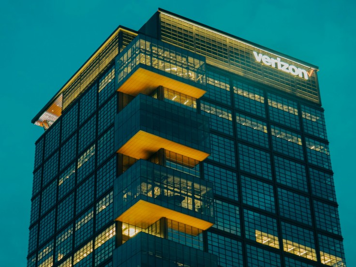 Verizon Increases Admin Fee Just a Little Bit