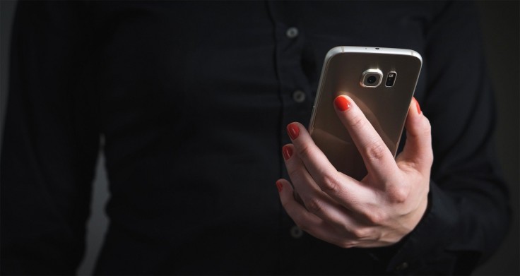 Why Your Company Needs To Enlist A Professional Text Messaging Service